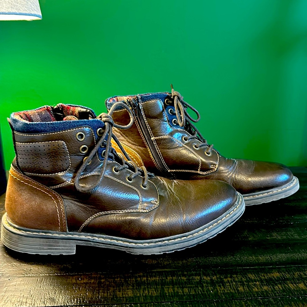 Bruno Mars ankle boots.